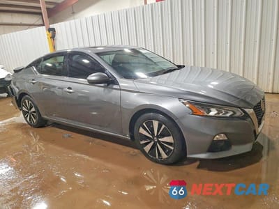 Czwarte zdjęcie samochodu z boku: 2019 NISSAN ALTIMA 2.5 SL VIN:1N4BL4EV6KC235148 - miniatura