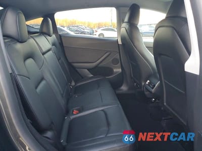 Zdjęcie 11 z 14 samochodu: 2024 TESLA MODEL Y VIN:7SAYGDEE4RF149832 - miniatura