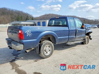 Trzecie zdjęcie samochodu z tyłu: 2016 FORD F250 SUPER DUTY VIN:1FT7X2B62GEB03263 - miniatura