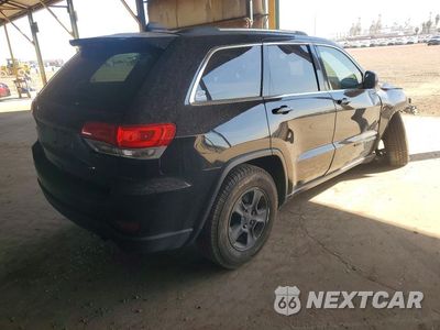 Trzecie zdjęcie samochodu z tyłu: 2017 JEEP GRAND CHEROKEE LAREDO VIN:1C4RJEAG2HC685271 - miniatura