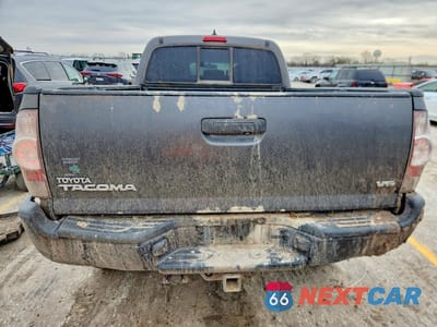 Zdjęcie 6 z 12 samochodu: 2015 TOYOTA TACOMA V6 VIN:3TMMU4FNXFM083362 - miniatura