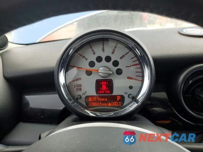 Zdjęcie 9 z 13 samochodu: 2010 MINI COOPER S CLUBMAN VIN:WMWMM3C51ATZ32767 - miniatura