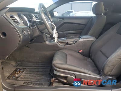 Zdjęcie 7 z 12 samochodu: 2014 FORD MUSTANG VIN:1ZVBP8AM1E5315367 - miniatura