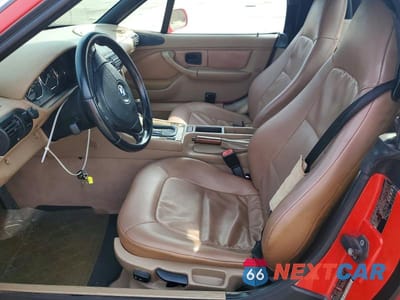 Zdjęcie 10 z 11 samochodu: 2000 BMW Z3 2.3 VIN:4USCH9341YLG02521 - miniatura