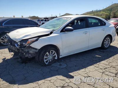 2020 KIA FORTE FE 3KPF24AD2LE180848 - główne zdjęcie licytacji z USA - miniatura