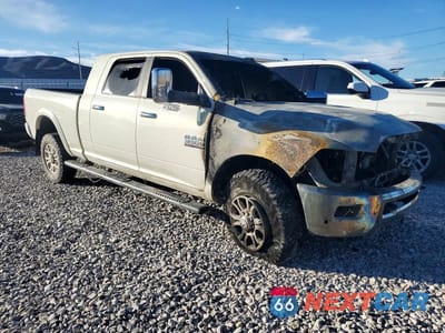 Czwarte zdjęcie samochodu z boku: 2018 RAM 3500 LARAMIE VIN:3C63R3ML9JG312122 - miniatura