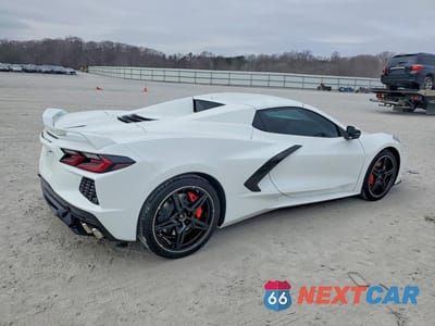 Trzecie zdjęcie samochodu z tyłu: 2022 CHEVROLET CORVETTE STINGRAY 3LT VIN:1G1YC3D49N5100173 - miniatura