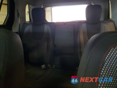 Zdjęcie 10 z 12 samochodu: 2016 GMC TERRAIN SLE VIN:2GKFLTEKXG6201472 - miniatura