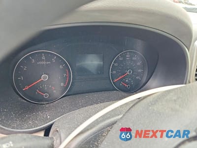 Zdjęcie 9 z 12 samochodu: 2019 KIA SPORTAGE LX VIN:KNDPMCAC3K7626407 - miniatura