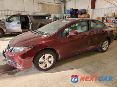 2015 HONDA CIVIC LX 19XFB2F50FE093041 - główne zdjęcie licytacji z USA - miniatura