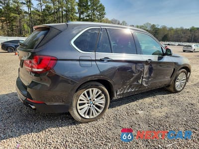 Trzecie zdjęcie samochodu z tyłu: 2016 BMW X5 XDRIVE35I VIN:5UXKR0C59G0P27670 - miniatura