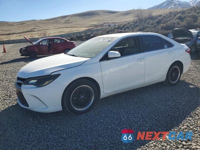 2017 TOYOTA CAMRY SE 4T1BF1FKXHU368188 - główne zdjęcie licytacji z USA - miniatura