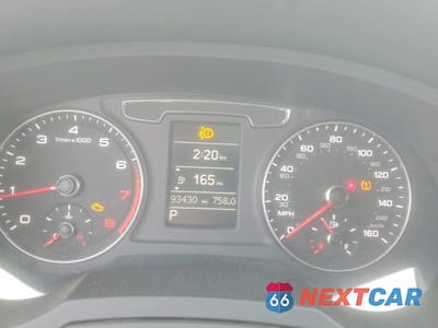 Zdjęcie 9 z 12 samochodu: 2017 AUDI Q3 PREMIUM VIN:WA1BCCFSXHR013852 - miniatura