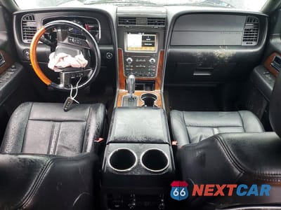 Zdjęcie 8 z 12 samochodu: 2016 LINCOLN NAVIGATOR SELECT VIN:5LMJJ2JT5GEL01343 - miniatura