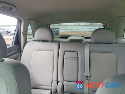 Zdjęcie 10 z 13 samochodu: 2008 SATURN VUE XE VIN:3GSCL33P88S680365 - miniatura