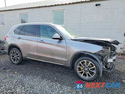 Czwarte zdjęcie samochodu z boku: 2014 BMW X5 XDRIVE35I VIN:5UXKR0C58E0C27872 - miniatura