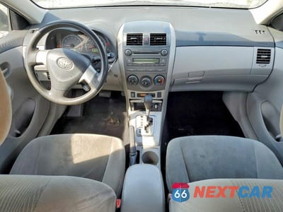 Zdjęcie 8 z 11 samochodu: 2011 TOYOTA COROLLA LE VIN:2T1BU4EE0BC672514 - miniatura