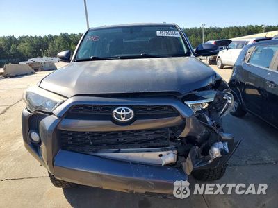Piąte zdjęcie samochodu w środku: 2016 TOYOTA 4RUNNER VIN:JTEZU5JR4G5129650 - miniatura