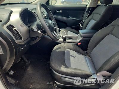 Zdjęcie 7 z 12 samochodu: 2016 KIA SPORTAGE LX VIN:KNDPBCAC8G7826535 - miniatura