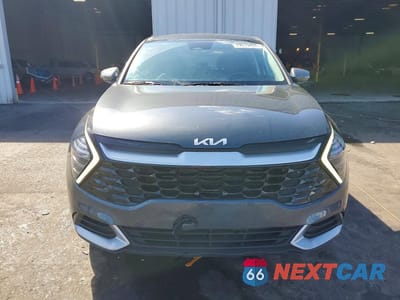 Piąte zdjęcie samochodu w środku: 2024 KIA SPORTAGE EX VIN:5XYK33DFXRG214503 - miniatura