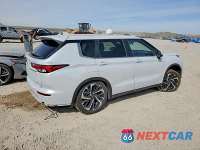 Trzecie zdjęcie samochodu z tyłu: 2022 MITSUBISHI OUTLANDER SE VIN:JA4J4UA84NZ037067 - miniatura