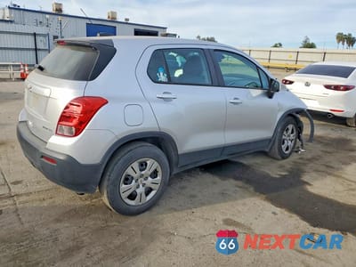 Trzecie zdjęcie samochodu z tyłu: 2015 CHEVROLET TRAX LS VIN:KL7CJKSB0FB146901 - miniatura
