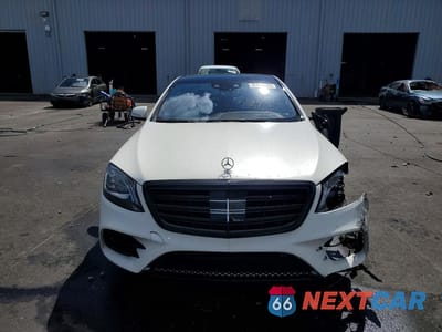 Piąte zdjęcie samochodu w środku: 2019 MERCEDES-BENZ S 560 VIN:WDDUG8DB0KA453576 - miniatura