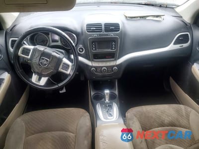Zdjęcie 8 z 12 samochodu: 2018 DODGE JOURNEY SE VIN:3C4PDCAB3JT524851 - miniatura