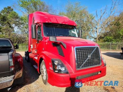 2016 VOLVO VNL SEMI TRUCK 4V4NC9EG6GN190959 - główne zdjęcie licytacji z USA - miniatura