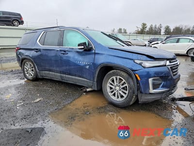 Czwarte zdjęcie samochodu z boku: 2023 CHEVROLET TRAVERSE LT VIN:1GNEVGKW4PJ258874 - miniatura