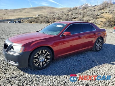 2014 CHRYSLER 300 S 2C3CCABG6EH145331 - główne zdjęcie licytacji z USA - miniatura