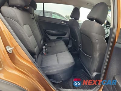 Zdjęcie 11 z 13 samochodu: 2017 KIA SPORTAGE LX VIN:KNDPM3AC8H7134769 - miniatura