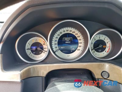 Zdjęcie 9 z 12 samochodu: 2014 MERCEDES-BENZ E 350 4MATIC VIN:WDDHF8JB1EA892198 - miniatura