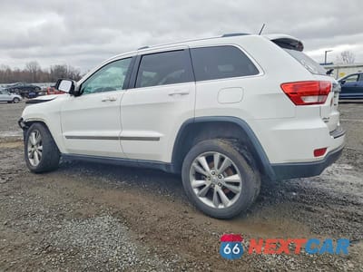 Drugie zdjęcie samochodu z przodu: 2013 JEEP GRAND CHEROKEE LAREDO VIN:1C4RJFAG2DC633283 - miniatura