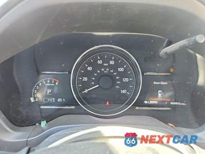 Zdjęcie 9 z 13 samochodu: 2022 HONDA HR-V EX VIN:3CZRU6H56NM757658 - miniatura