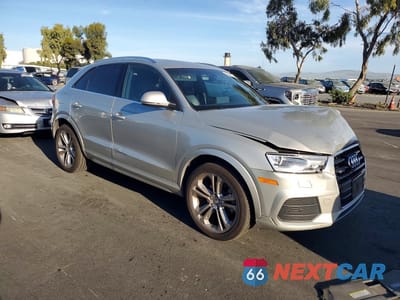 Czwarte zdjęcie samochodu z boku: 2017 AUDI Q3 PREMIUM PLUS VIN:WA1JCCFS7HR001007 - miniatura