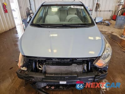 Piąte zdjęcie samochodu w środku: 2014 HYUNDAI ACCENT GLS VIN:KMHCT4AE7EU686362 - miniatura