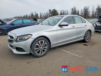 2016 MERCEDES-BENZ C 300 4MATIC 55SWF4KB2GU143556 - główne zdjęcie licytacji z USA - miniatura