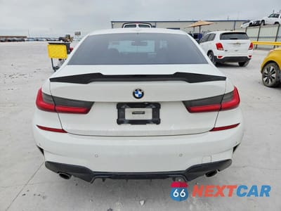 Zdjęcie 6 z 12 samochodu: 2021 BMW 330I VIN:3MW5R1J0XM8C10789 - miniatura