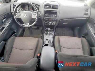 Zdjęcie 8 z 12 samochodu: 2017 MITSUBISHI OUTLANDER SPORT ES VIN:JA4AR3AU9HZ021220 - miniatura