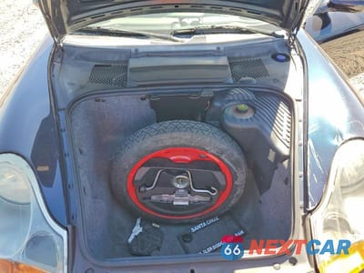 Zdjęcie 11 z 12 samochodu: 2000 PORSCHE BOXSTER VIN:WP0CA2986YU620144 - miniatura