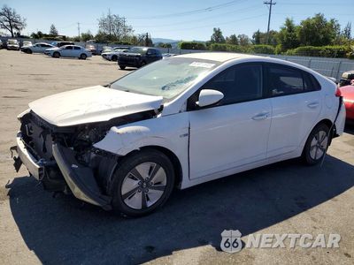 2017 HYUNDAI IONIQ HYBRID BLUE KMHC65LC8HU050496 - główne zdjęcie licytacji z USA - miniatura