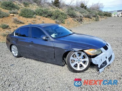 Czwarte zdjęcie samochodu z boku: 2007 BMW 335 I VIN:WBAVB735X7PA89786 - miniatura