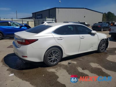 Trzecie zdjęcie samochodu z tyłu: 2018 LEXUS ES 350 BASE VIN:58ABK1GGXJU117479 - miniatura