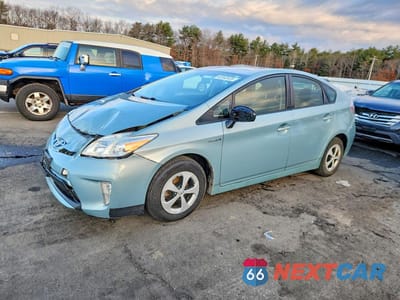 2015 TOYOTA PRIUS TWO JTDKN3DU9F1995888 - główne zdjęcie licytacji z USA - miniatura