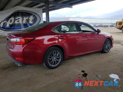 Trzecie zdjęcie samochodu z tyłu: 2018 LEXUS ES 350 BASE VIN:58ABK1GG4JU101035 - miniatura