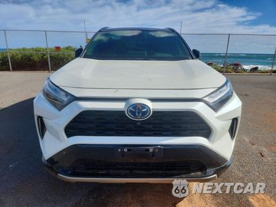 Piąte zdjęcie samochodu w środku: 2022 TOYOTA RAV4 HYBRID XSE VIN:JTME6RFV7NJ023062 - miniatura