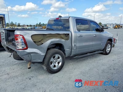Trzecie zdjęcie samochodu z tyłu: 2022 RAM 1500 BIG HORN VIN:1C6RRFFG3NN174599 - miniatura