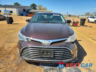 Piąte zdjęcie samochodu w środku: 2018 TOYOTA AVALON XLE VIN:4T1BK1EB1JU284201 - miniatura