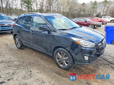 Czwarte zdjęcie samochodu z boku: 2015 HYUNDAI TUCSON SE VIN:KM8JU3AG0FU085277 - miniatura